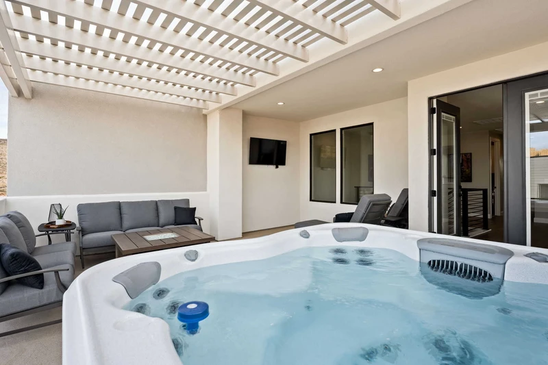 Private Hot Tub