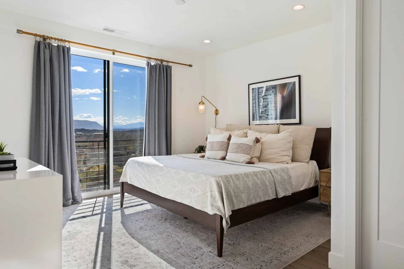 King Bedroom