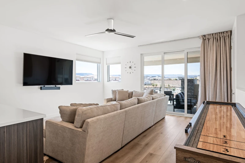 Loft, Shuffleboard