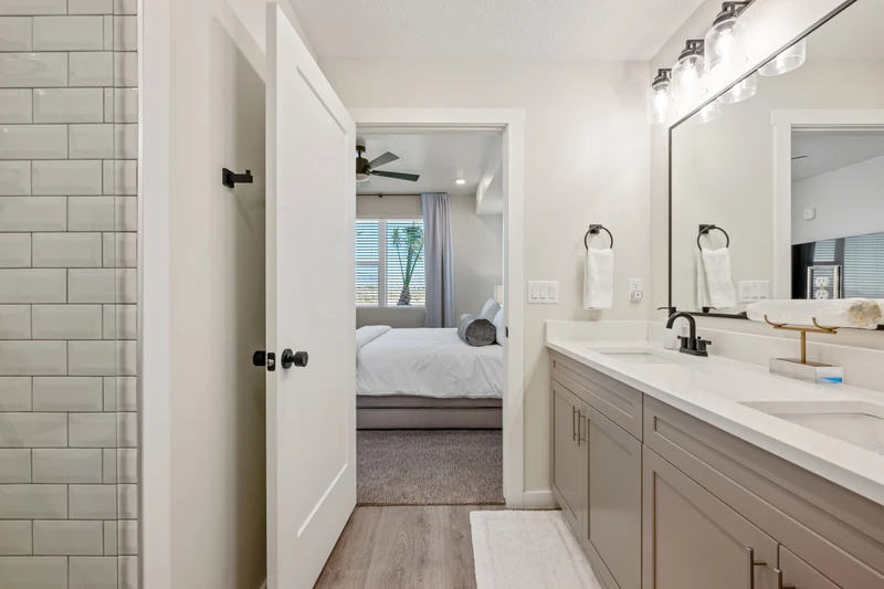 Bath Ensuite