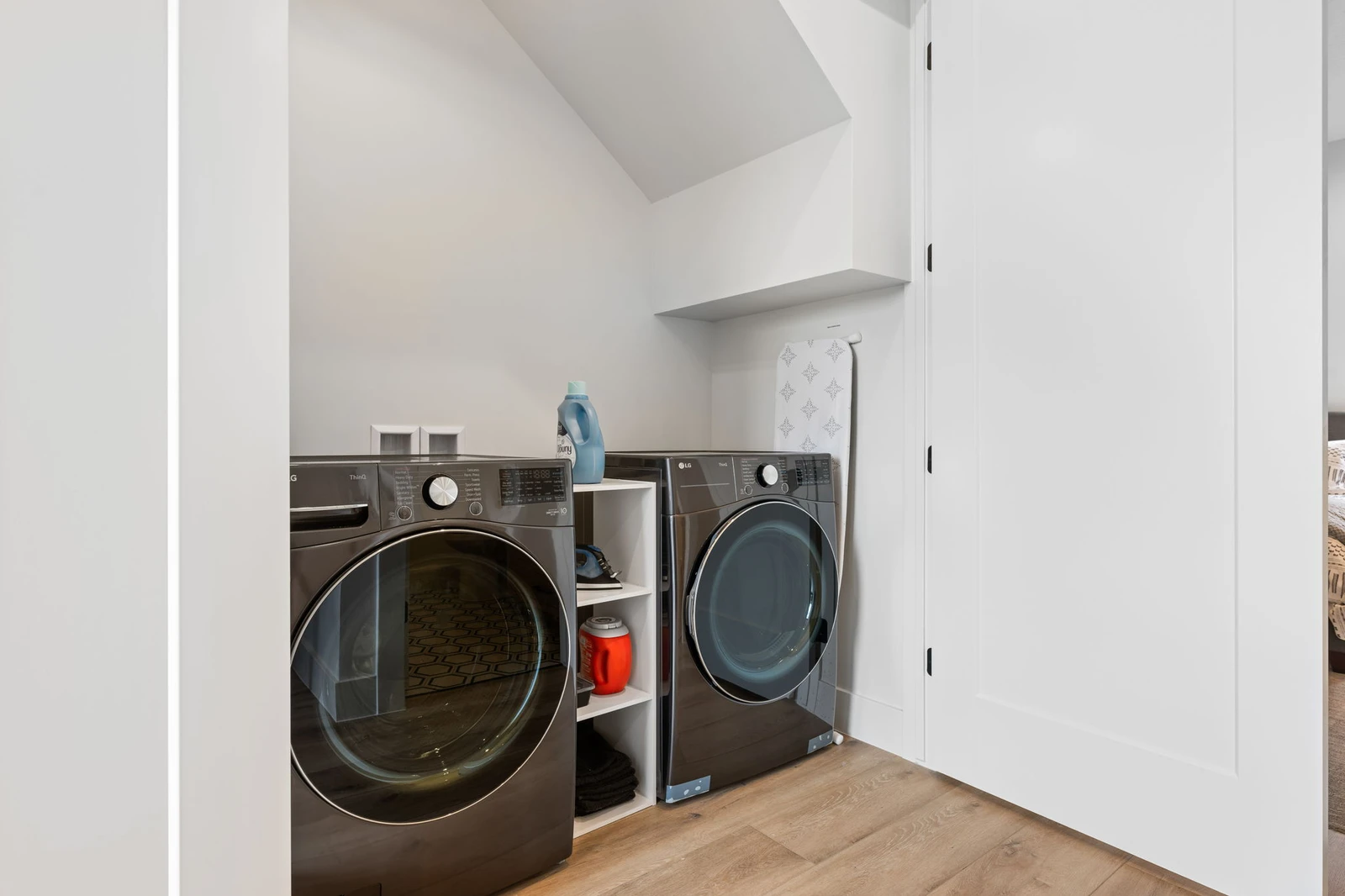 2 Sets of Washers / Dryers