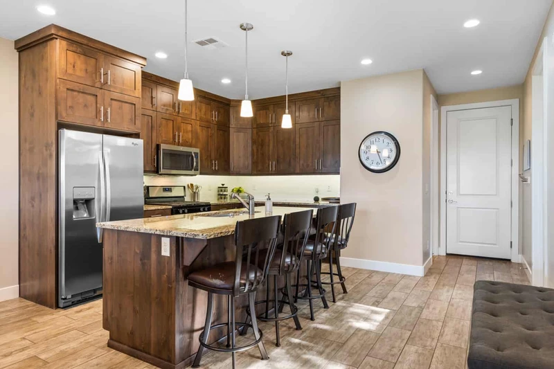 Kitchen #76