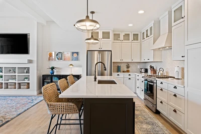 House 1: Fully Equipped Kitchen