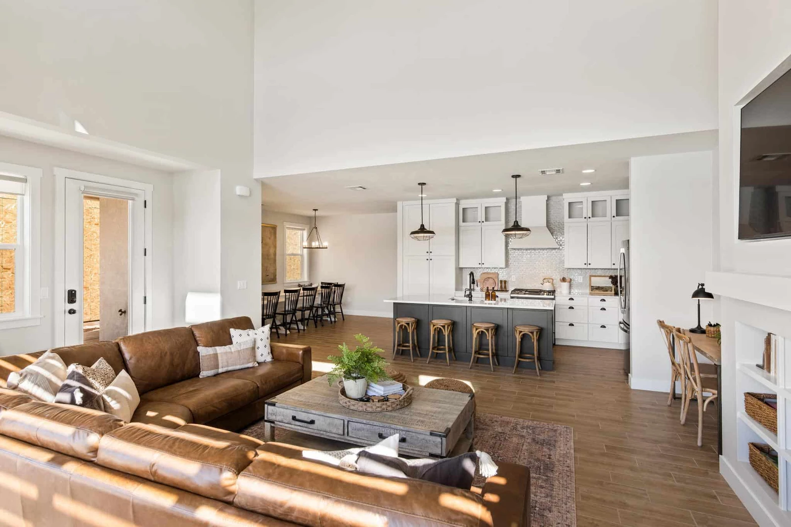 House 2: Living Space