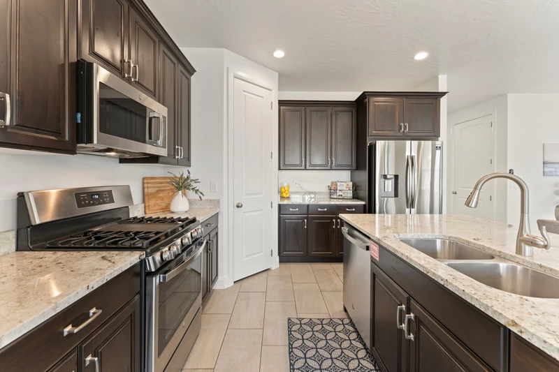 House 1 Fully Equipped Kitchen