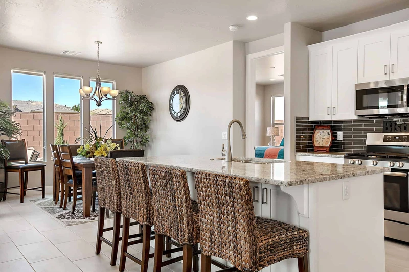 House 2 Kitchen