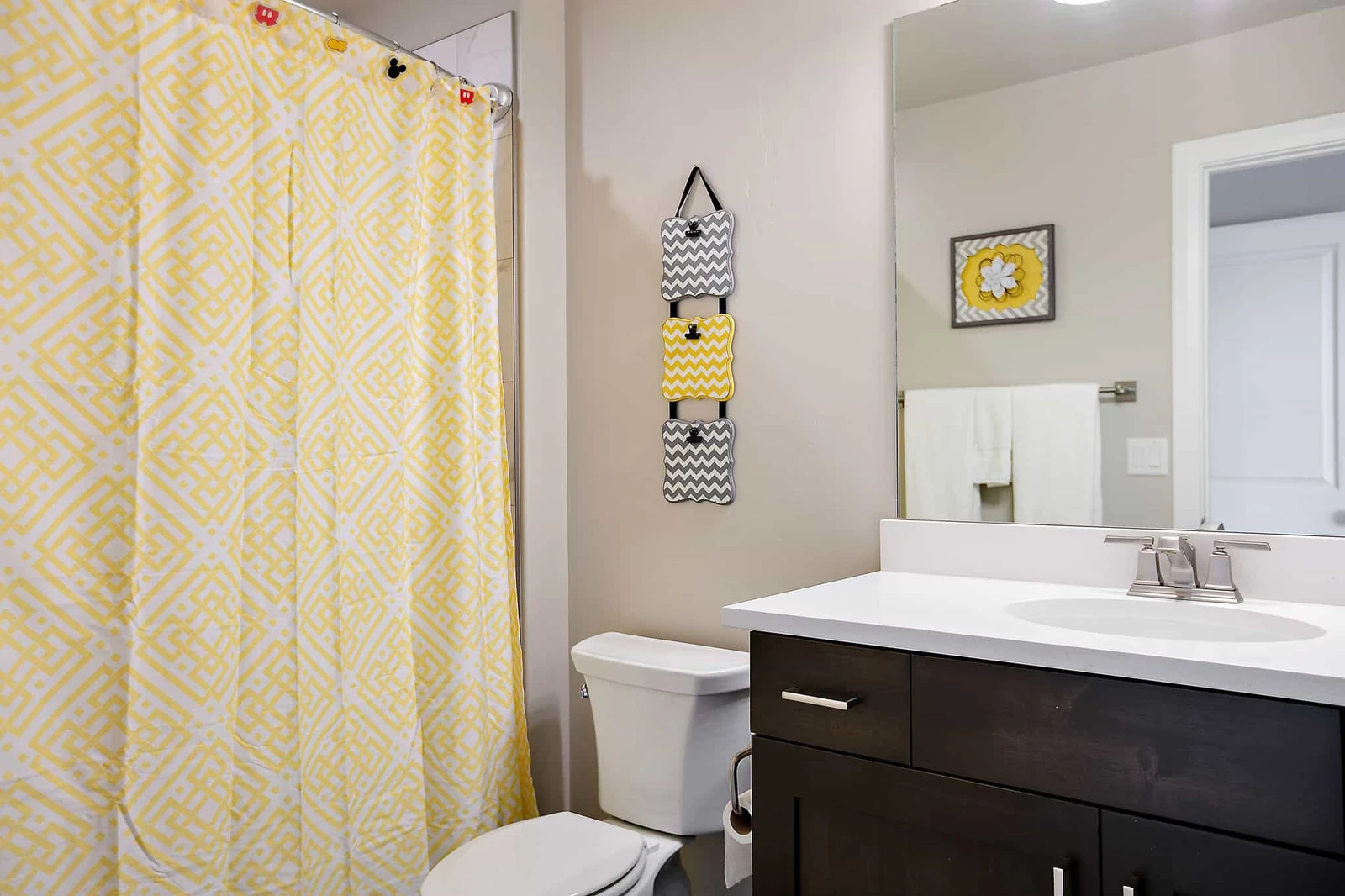 House 2 Bathroom