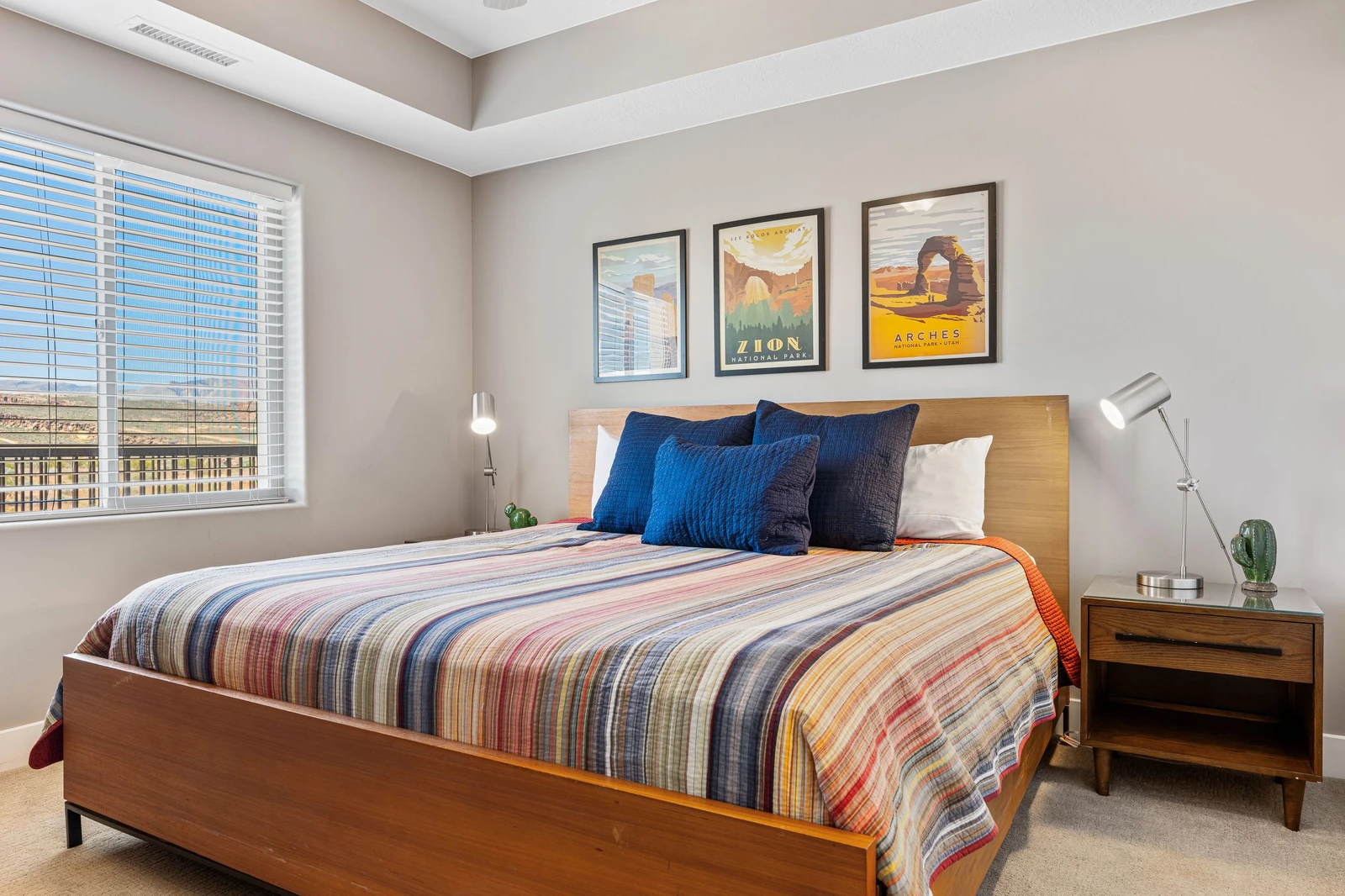 King Bed - Unit 2