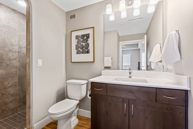 Bathroom Unit 2