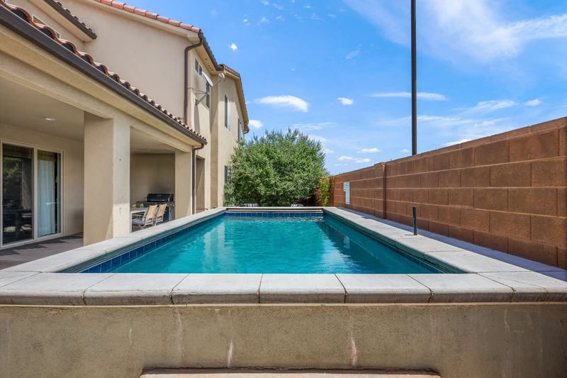 Private Swim Spa Pool