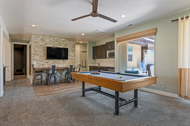 2nd Floor Game Room