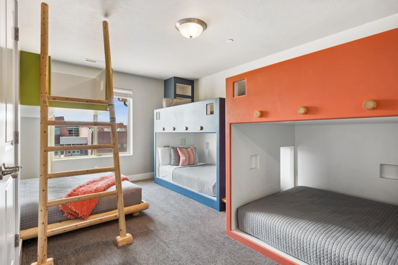 Twin/Twin, Twin/Double,  and Twin/Queen Bunks #2
