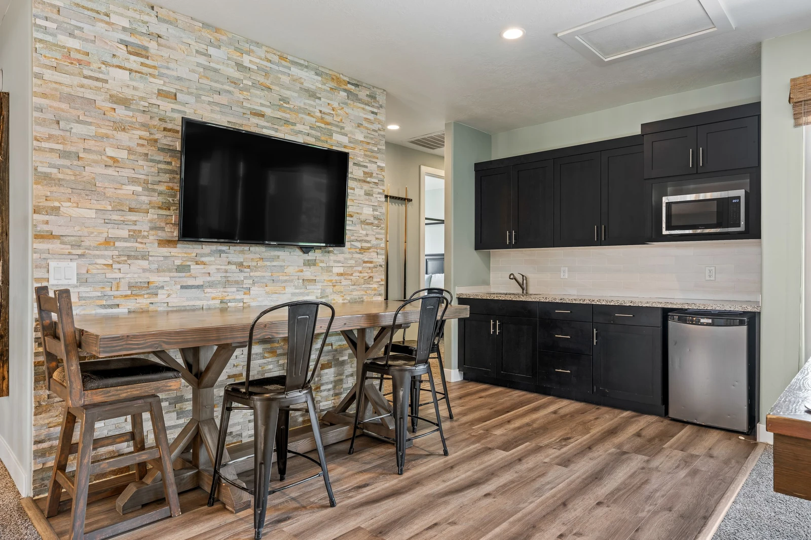 2nd Floor Kitchenette / Bar Area #87