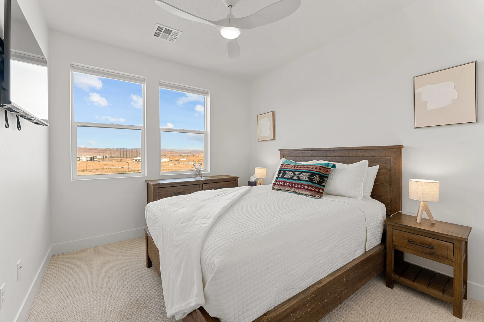 Queen Bedroom