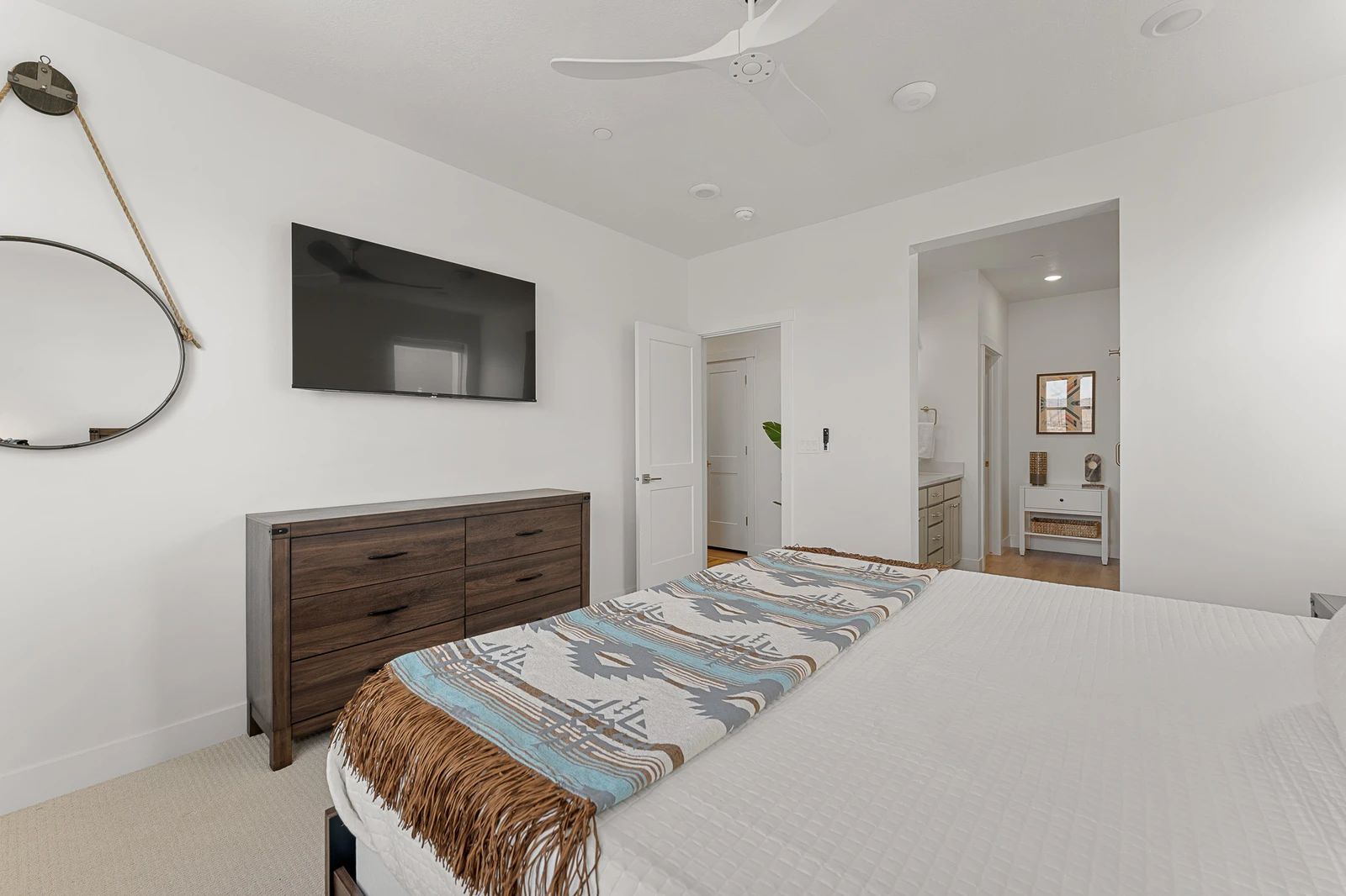 King Bedroom