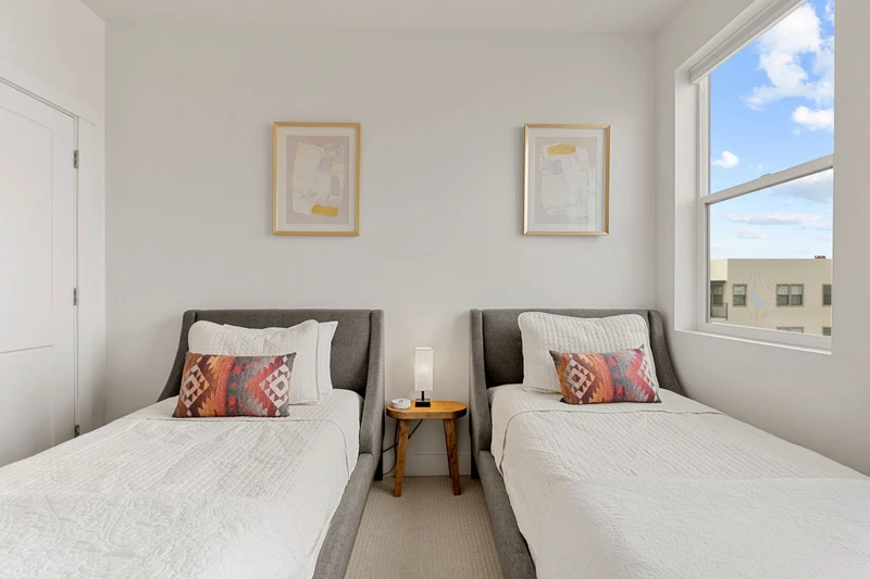 Twin Bedroom