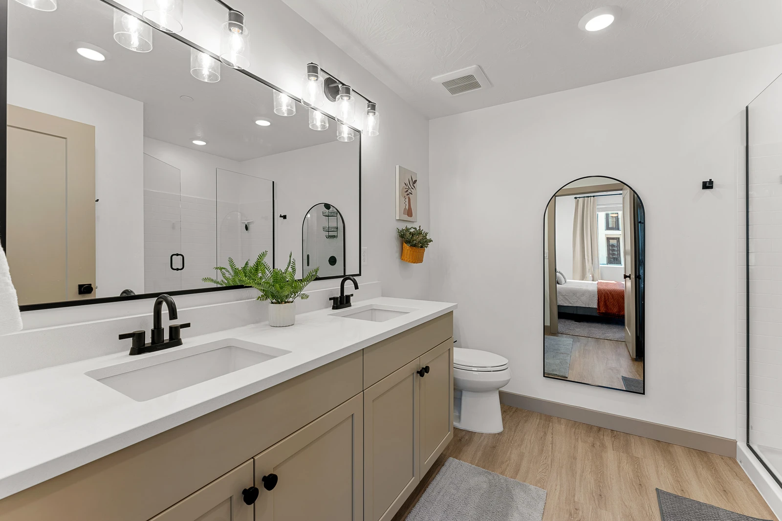 Master Bath