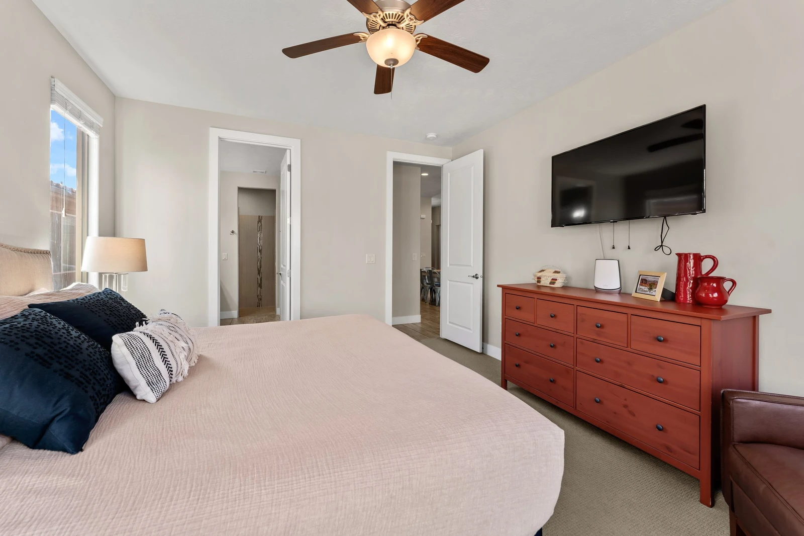 King Bedroom