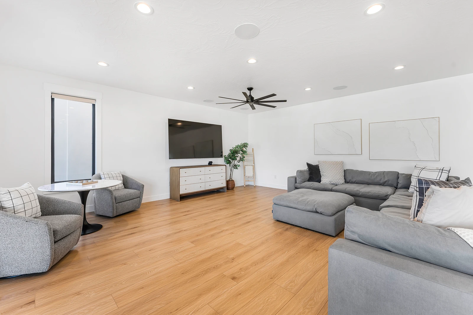 Upstairs Family Room