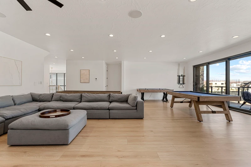 Second Floor Living Area