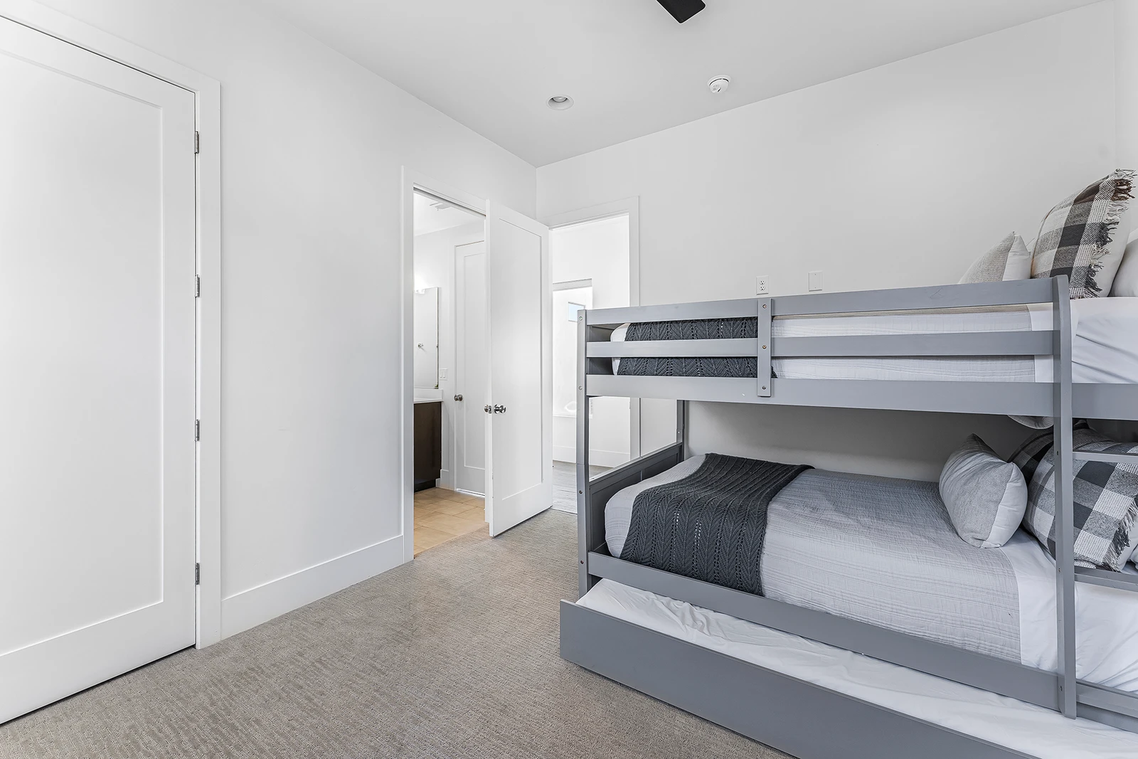 Full/Full Bunk + Twin Trundle