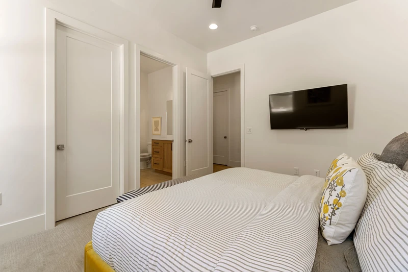 King Bedroom