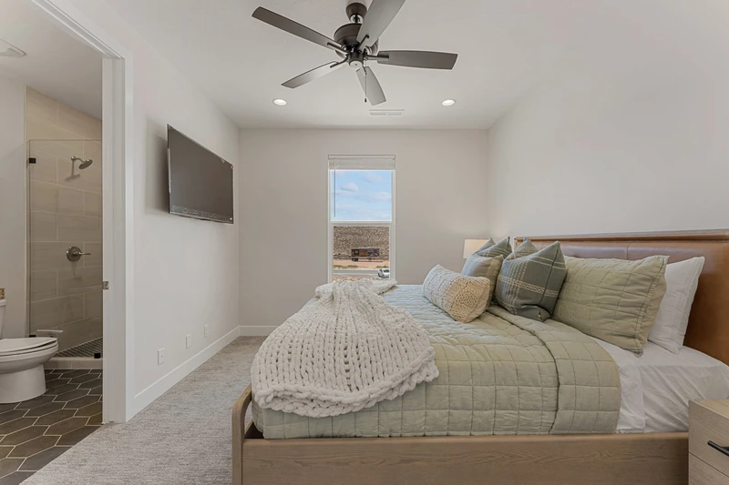 King Bedroom