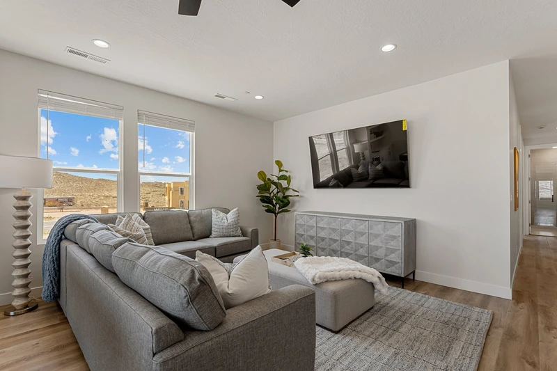 2nd Floor Loft