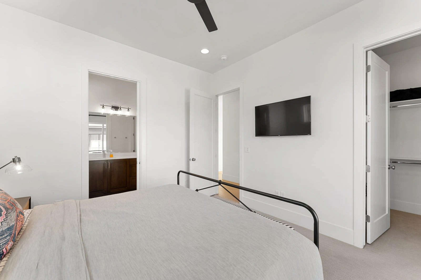 King Bedroom