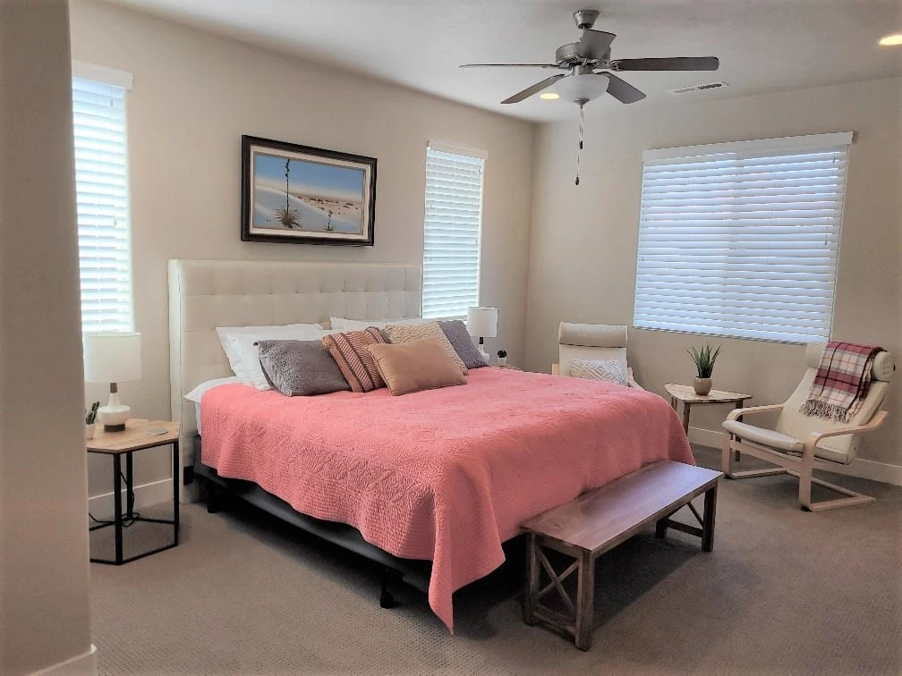 Unit 2 King Bedroom