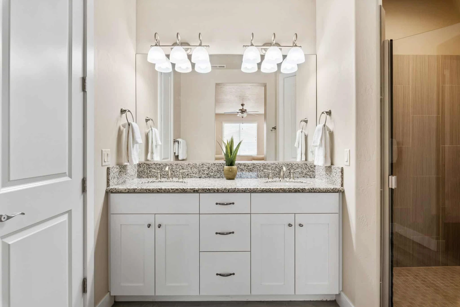 Unit 2 Bathroom