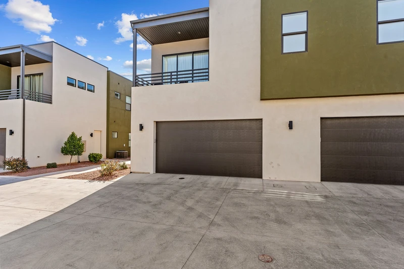 Double Car Garage