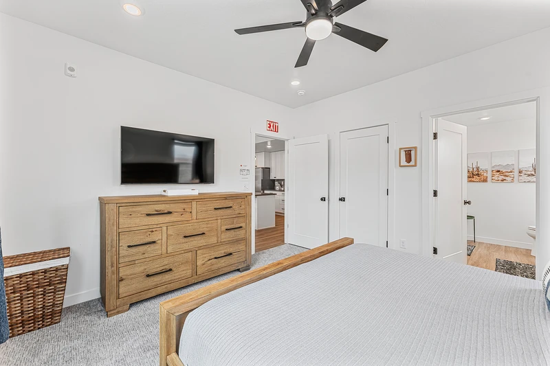 King Bedroom