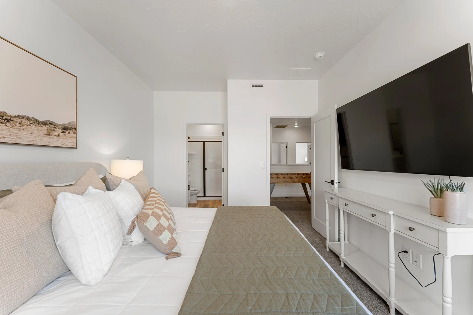 King Bedroom