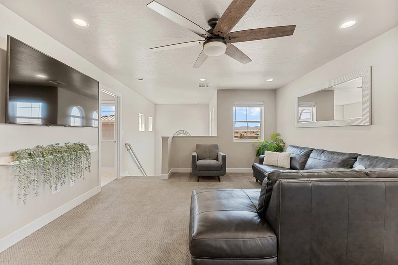 2nd Floor Loft