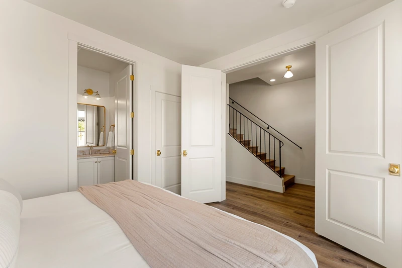 King bedroom