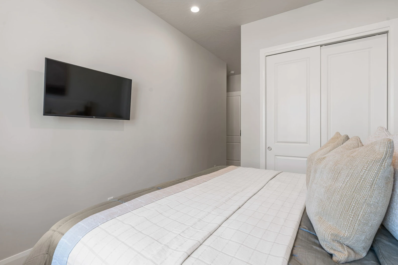 King Bedroom