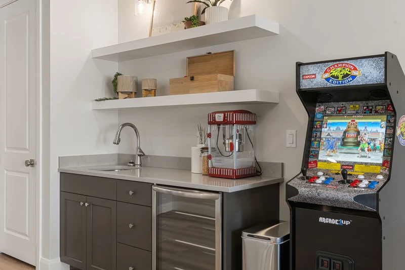 3rd Floor Family Room