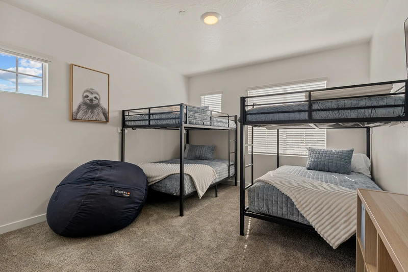 2 Double/Double Bunks