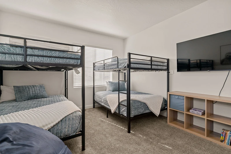 2 Double/Double Bunks