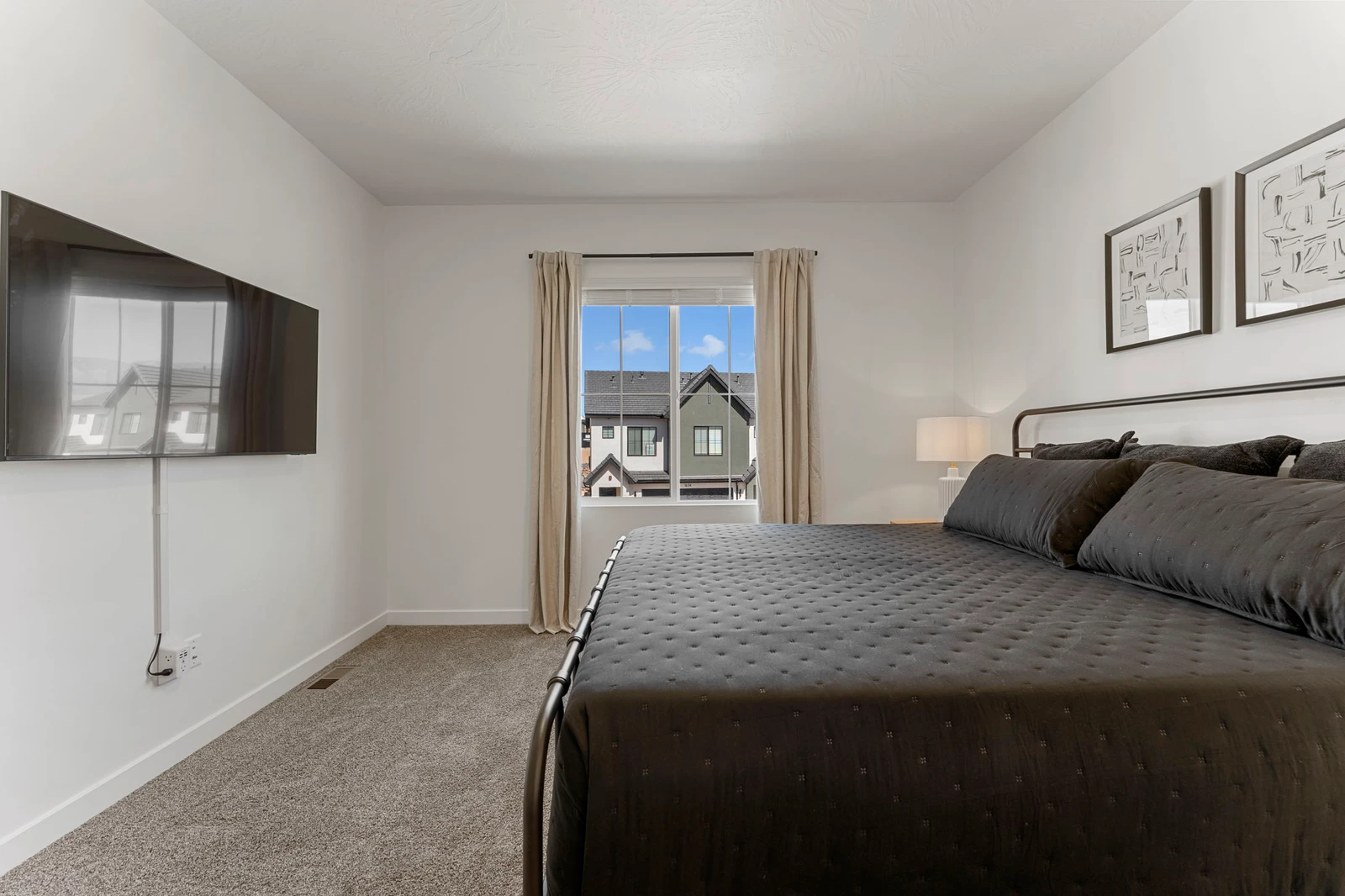 King Bedroom