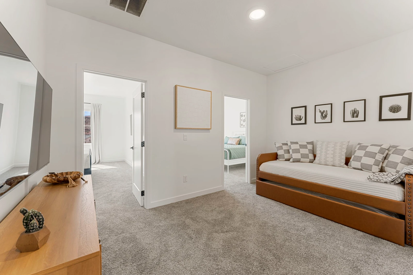 Loft: Twin Bed + Twin Trundle