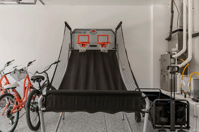 Basketball Shoot-Out Game