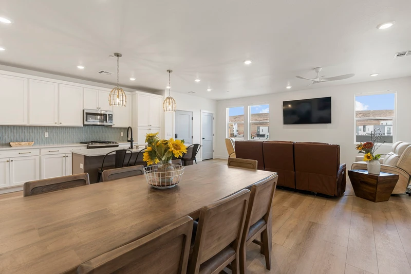 Fully Equipped Kitchen + Dining Table