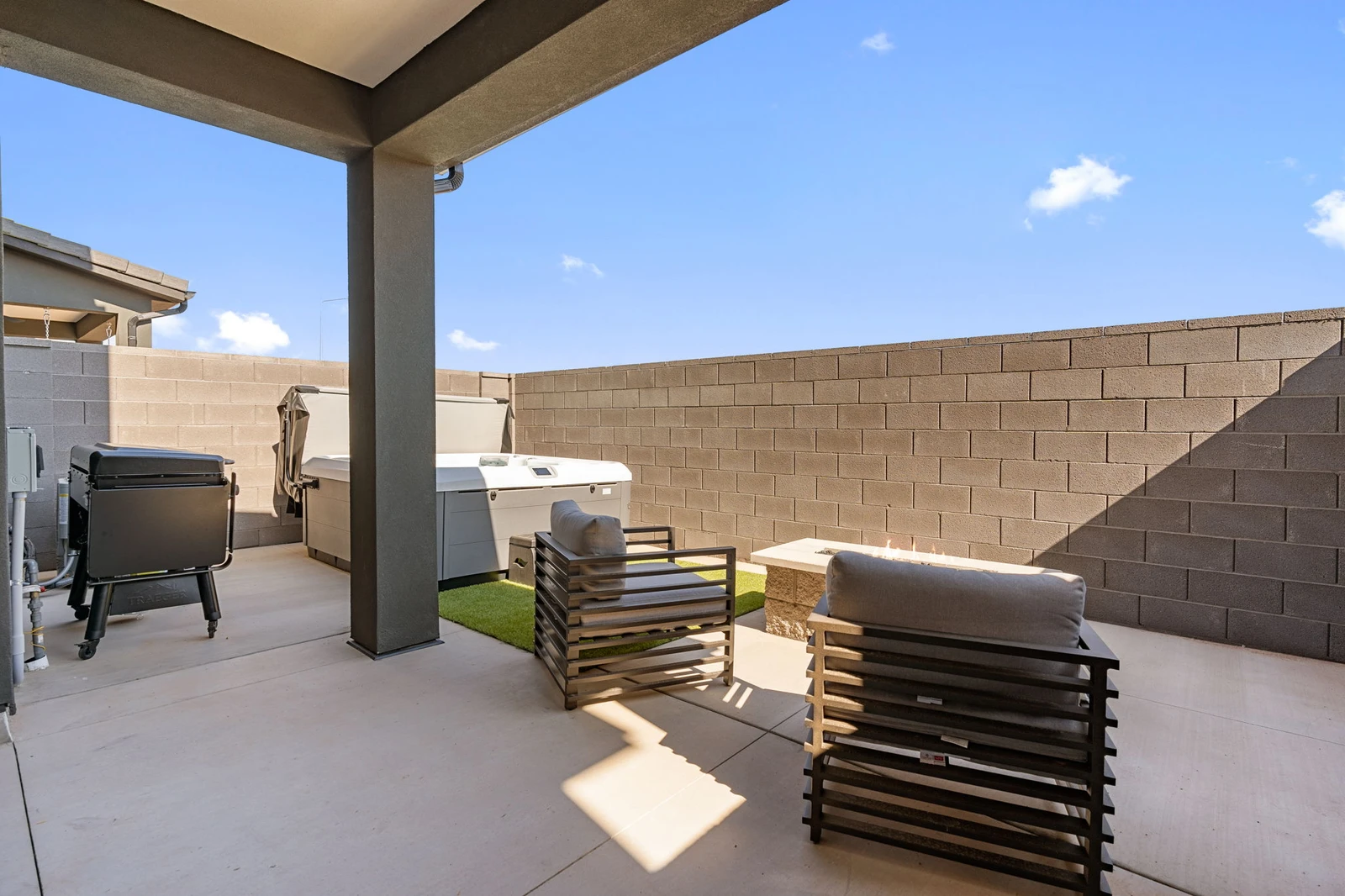 Private Hot TUb