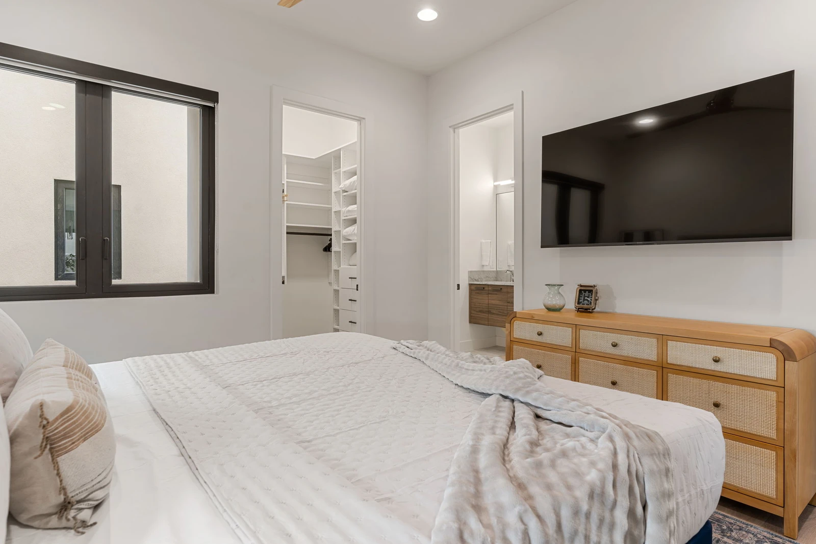 King Bedroom