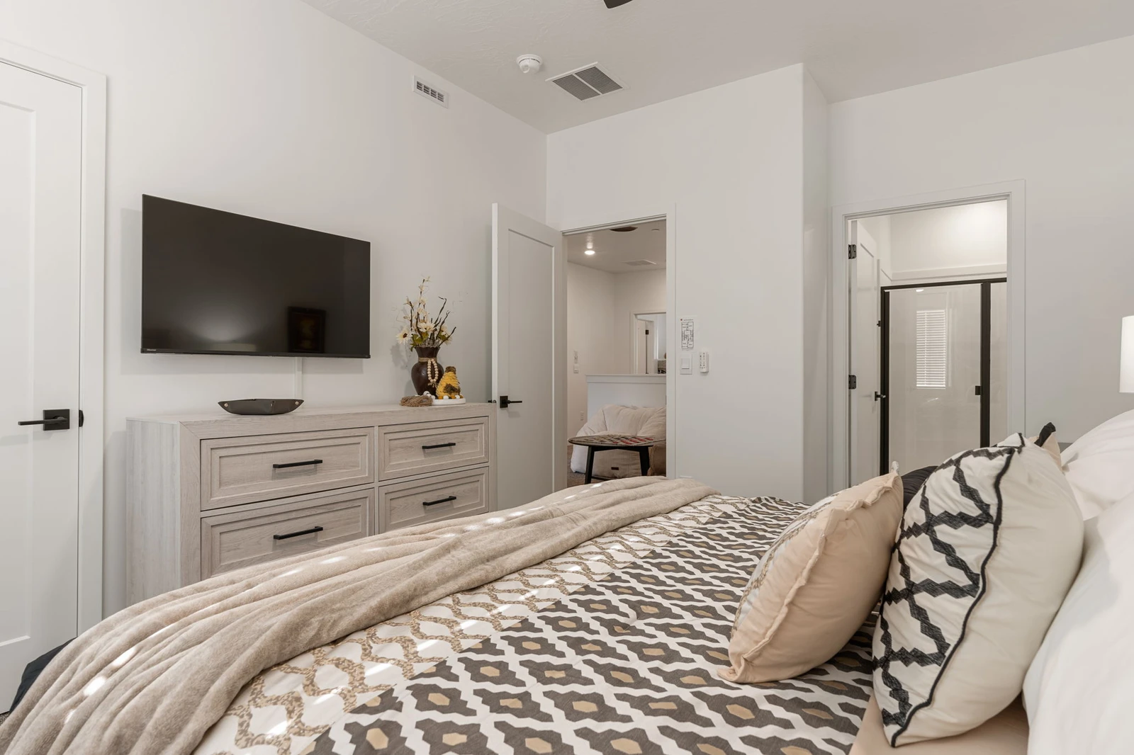 King Bedroom