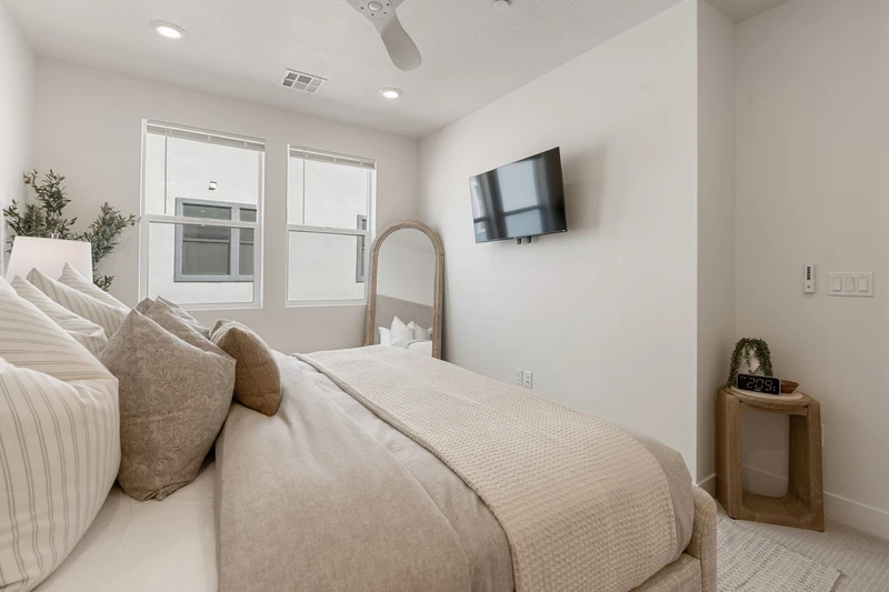 King Bedroom