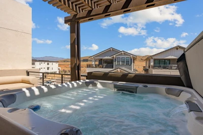 Private Hot Tub