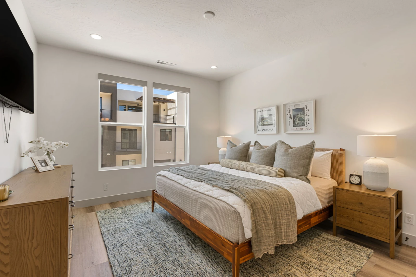 King Bedroom